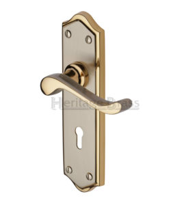 Buckingham Door Handle