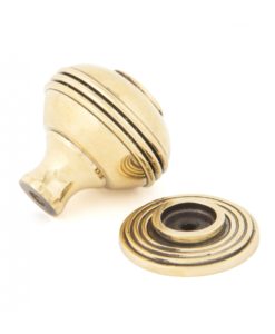 Aged Brass Prestbury Cabinet Knob (Large)