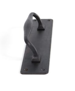 Beeswax Pull Handle On Backplate