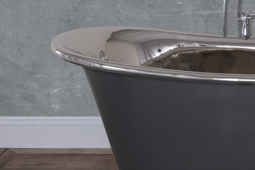 Normandy Copper Bath With Painted Finish