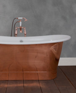 Normandy Copper Bath With Painted Interior