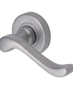Bedford Door Handle On Round Rose