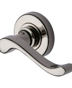 Bedford Door Handle On Round Rose