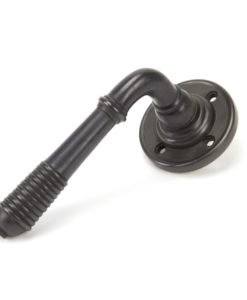 Reeded Lever Handle On Rose Set (Aged Bronze)